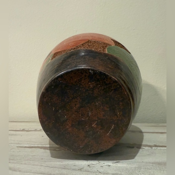 Central America Pottery Vase with Relief Carving of Parrot, Butterfly and Leaves - Picture 6 of 8